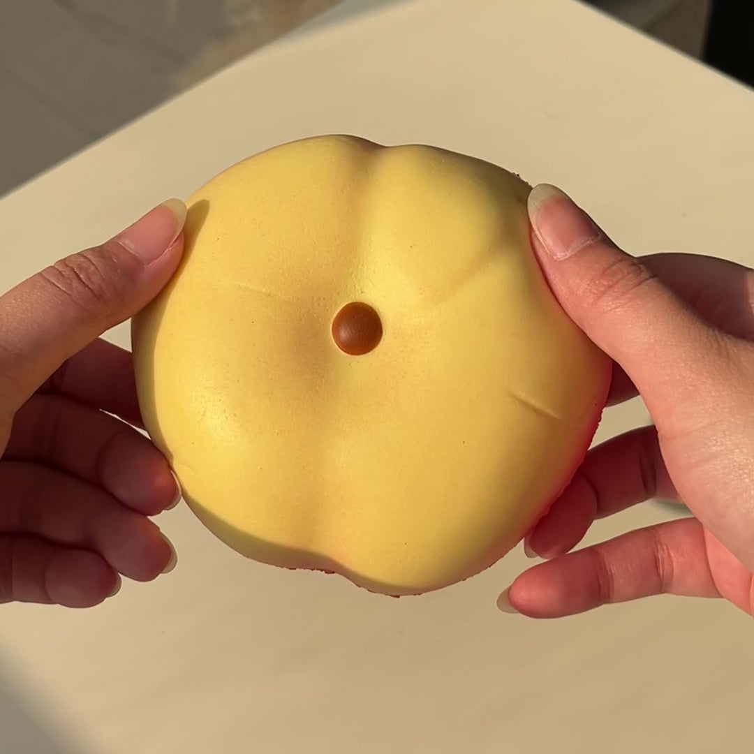 Nunu Peach Squishy Toy
