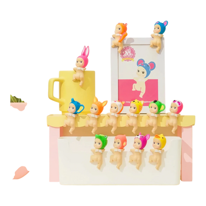 Squish Planet Sonny Angel HIPPERS Looking Back Series blind box collectible figures in various animal-themed hats.